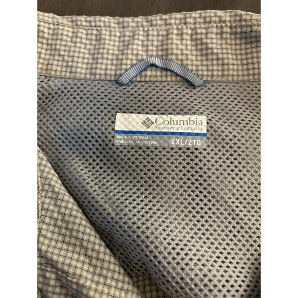 Columbia Men’s Short Sleeve Button Up XXL/2XTG, Tan raised Material. Outdoors. - Picture 4 of 8